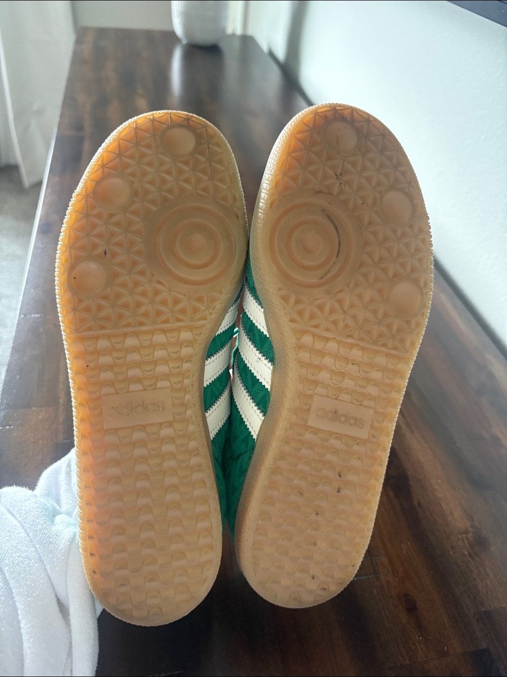 adidas Green Women's Sneakers with White Stripes size 7. - Picture 4 of 4